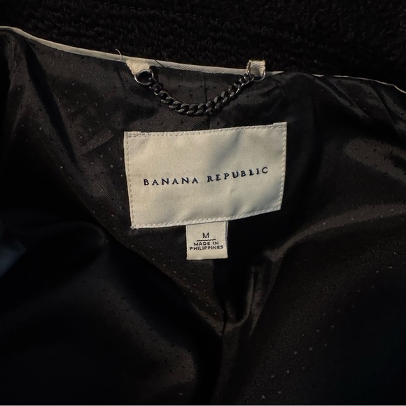 Banana Republic Classic Black Trench Coat | Very Good Condition - Picture 3 of 14